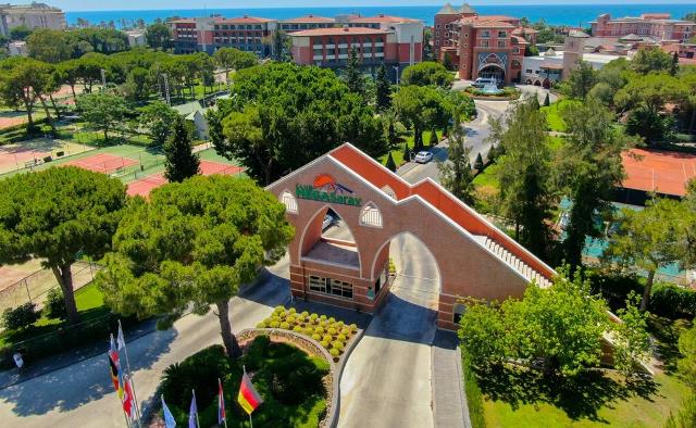 CLUB MEGA SARAY 5*